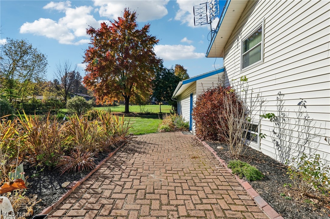 5654 Everett East Road Hubbard OH 44425