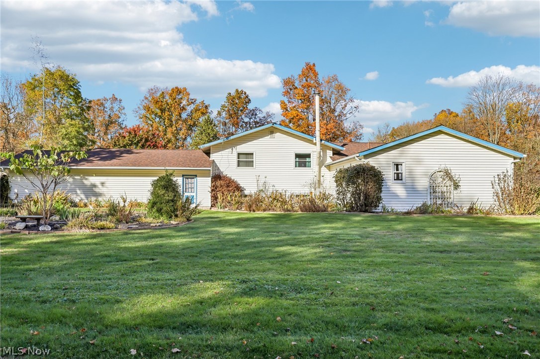 5654 Everett East Road Hubbard OH 44425