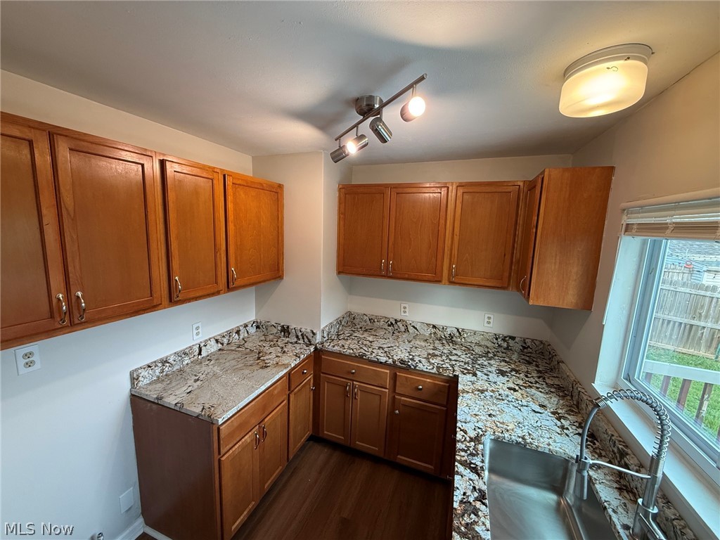 1106 Reed Avenue Akron OH 44306