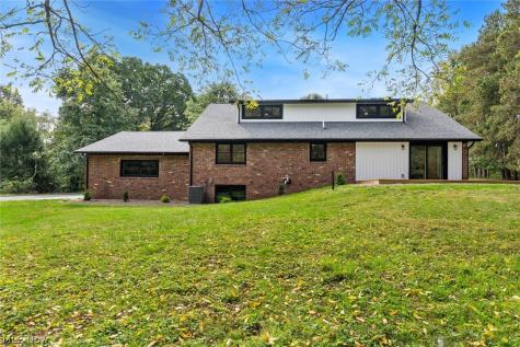 1320 Middlebury Road Kent OH 44240