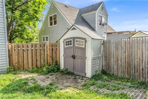 422 W Smith Road Medina OH 44256