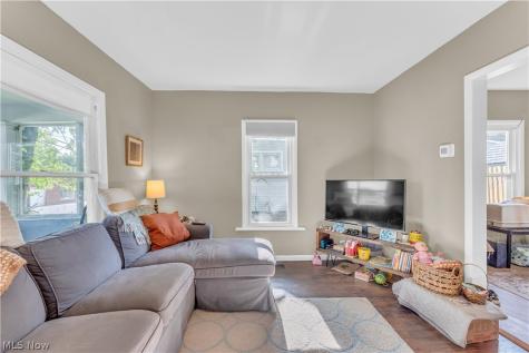 422 W Smith Road Medina OH 44256