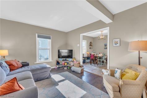 422 W Smith Road Medina OH 44256