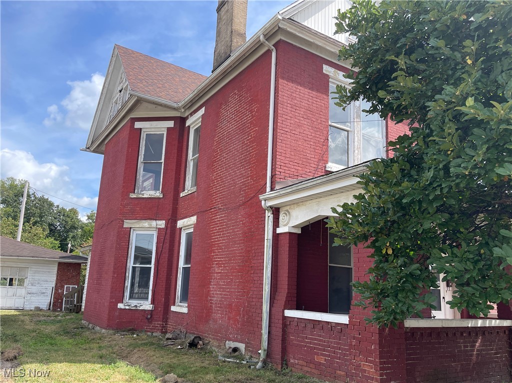 48 S Main Street Roseville OH 43777