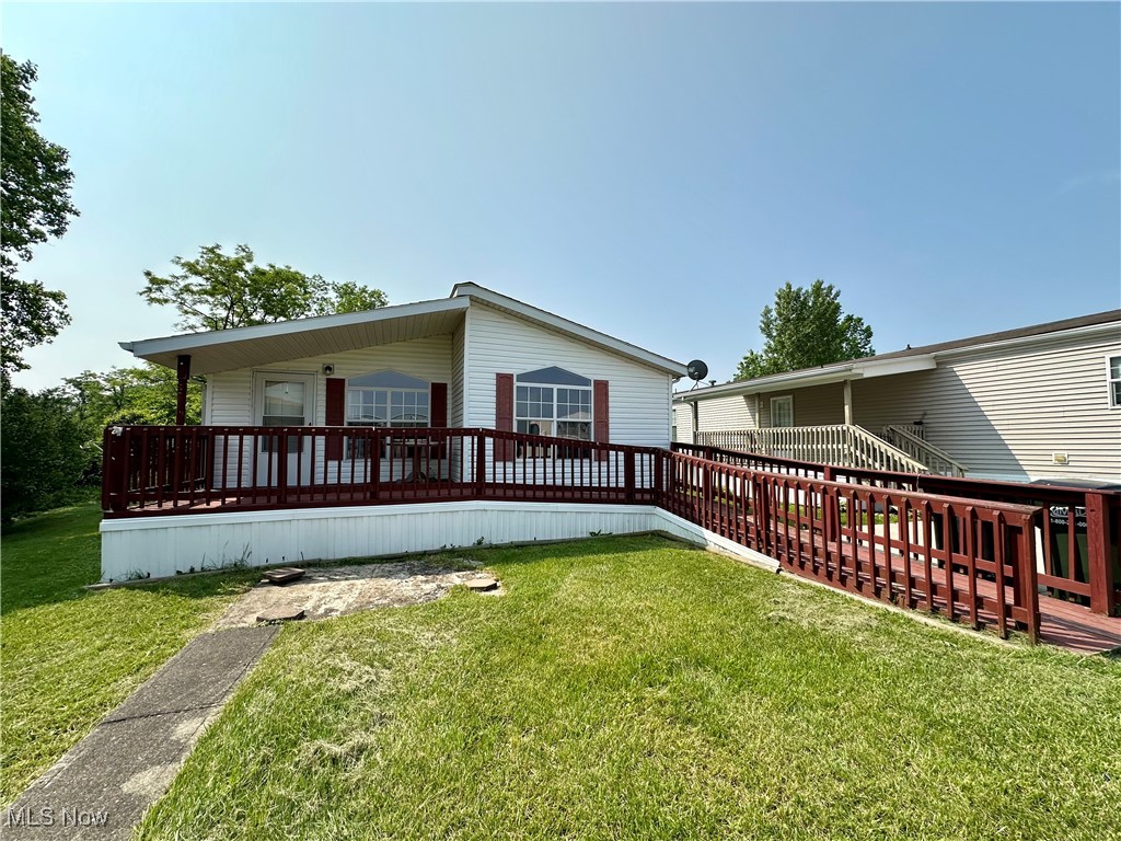 87 S Byron Drive Wintersville OH 43953