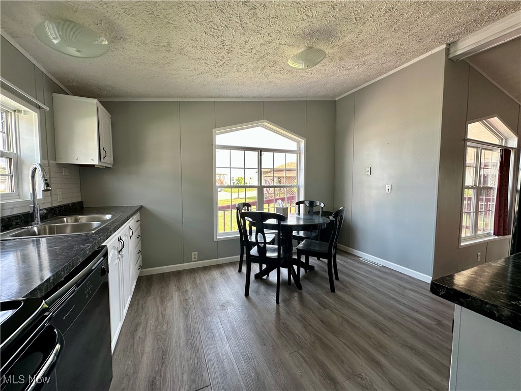 87 S Byron Drive Wintersville OH 43953