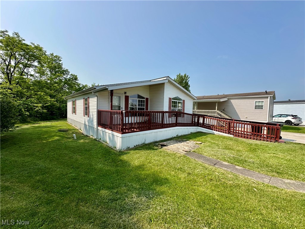 87 S Byron Drive Wintersville OH 43953