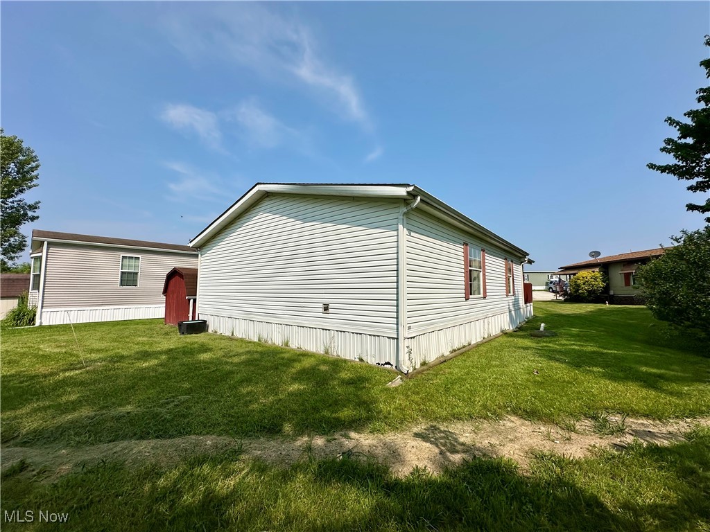 87 S Byron Drive Wintersville OH 43953