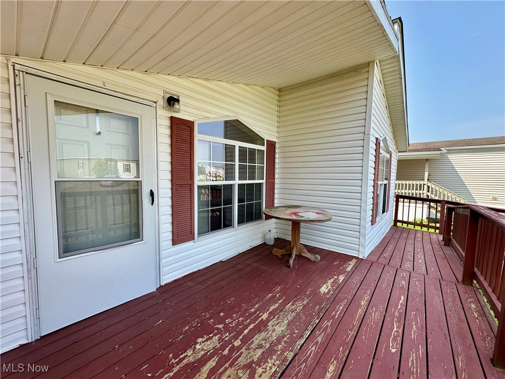 87 S Byron Drive Wintersville OH 43953
