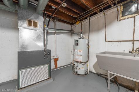 14103 Rainbow Avenue Cleveland OH 44111