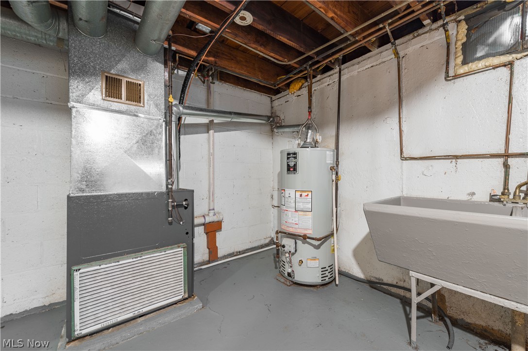 14103 Rainbow Avenue Cleveland OH 44111