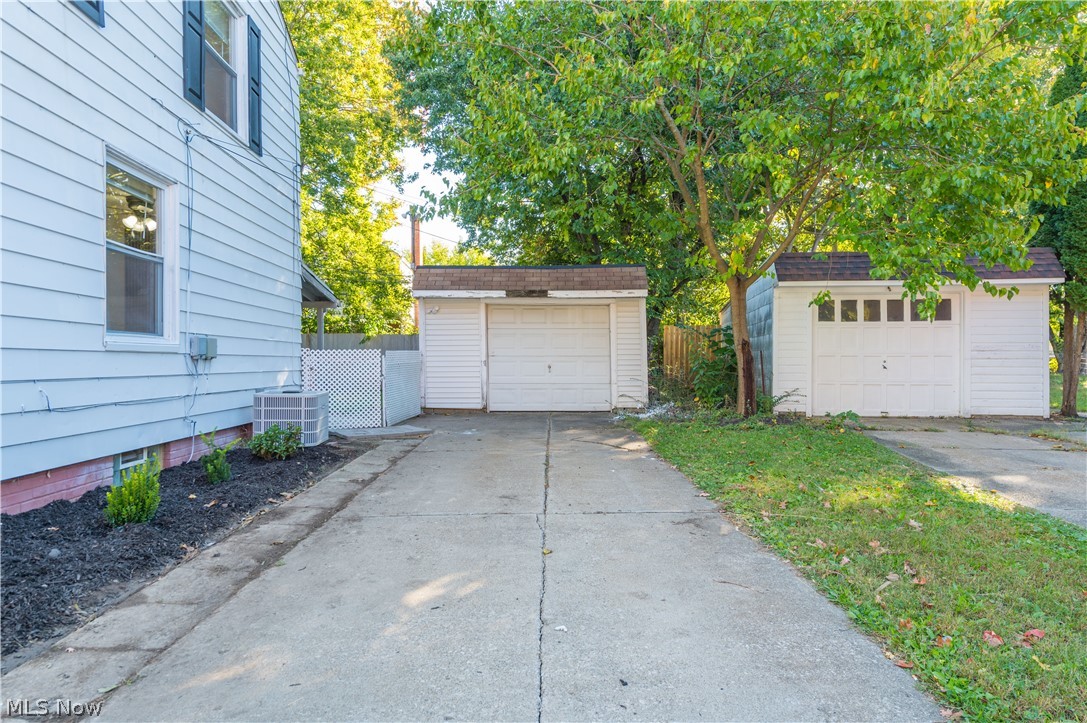 14103 Rainbow Avenue Cleveland OH 44111
