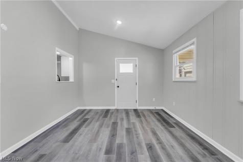 1248 E 359th Street Eastlake OH 44095