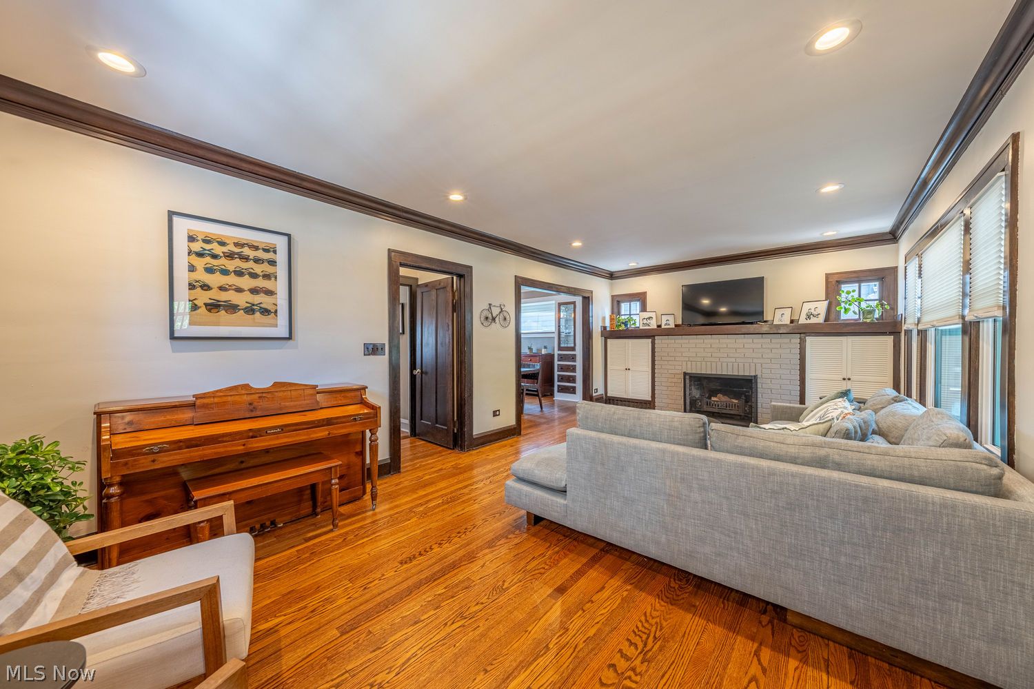 2137 Northland Avenue Lakewood OH 44107