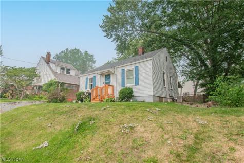 349 Morningview Avenue Akron OH 44305