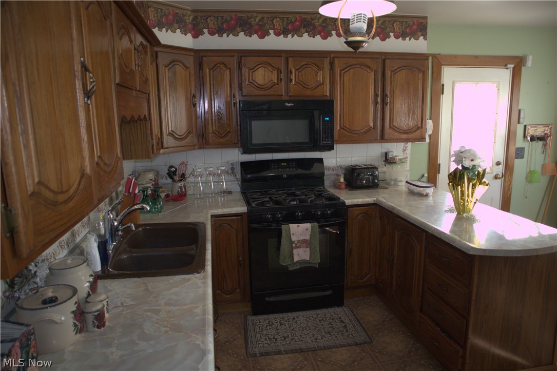 644 Southern Boulevard NW Warren OH 44485