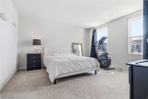 5215 Witner Street Barberton OH 44203