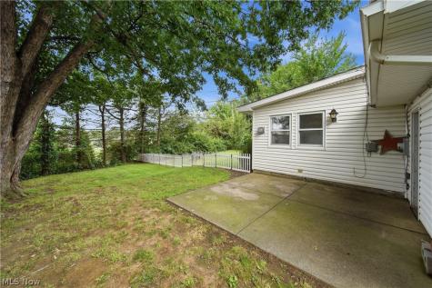 2354 Frederick Drive Cuyahoga Falls OH 44221