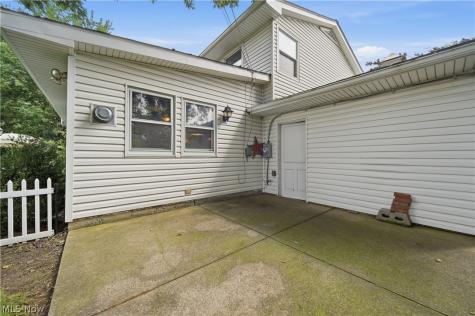 2354 Frederick Drive Cuyahoga Falls OH 44221