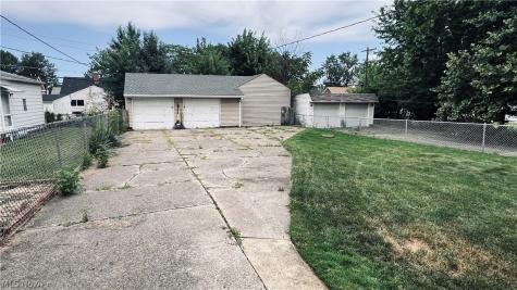 3402 Brookdale Avenue Parma OH 44134
