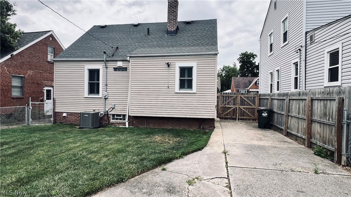 3402 Brookdale Avenue Parma OH 44134