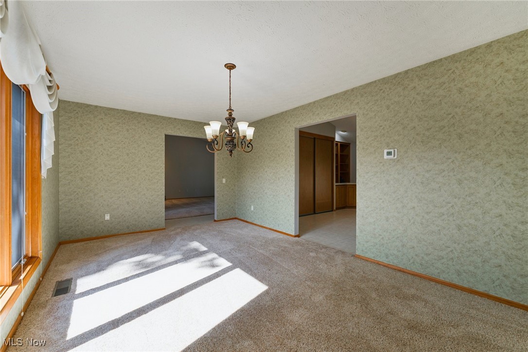 8863 Riverwood Drive North Ridgeville OH 44039