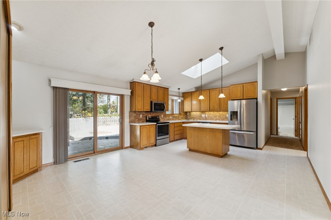 8863 Riverwood Drive North Ridgeville OH 44039