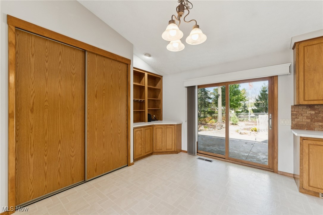 8863 Riverwood Drive North Ridgeville OH 44039