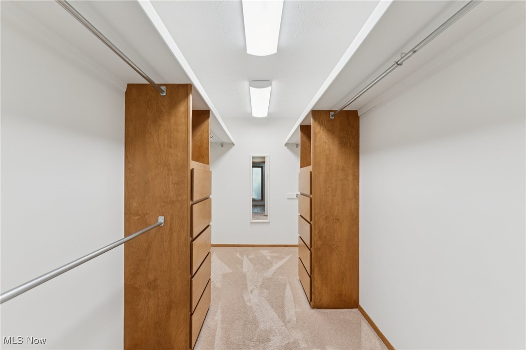 8863 Riverwood Drive North Ridgeville OH 44039