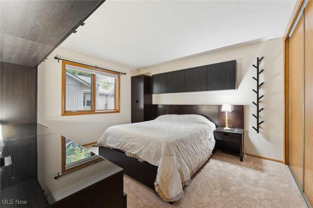 8863 Riverwood Drive North Ridgeville OH 44039