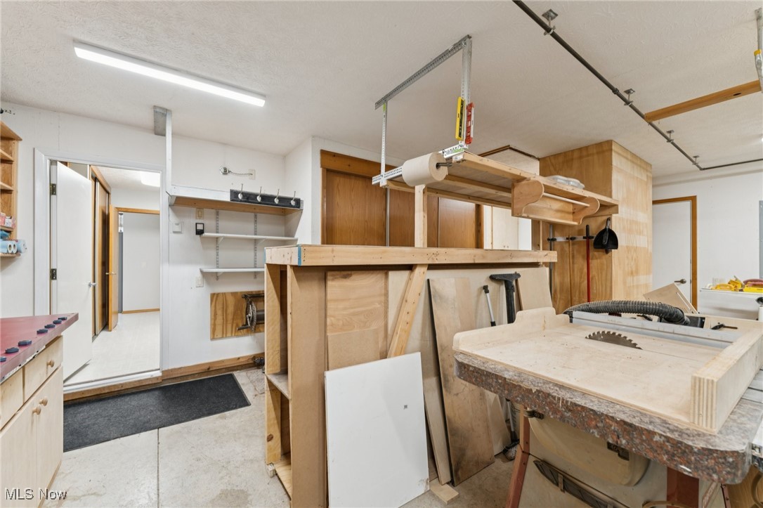 8863 Riverwood Drive North Ridgeville OH 44039