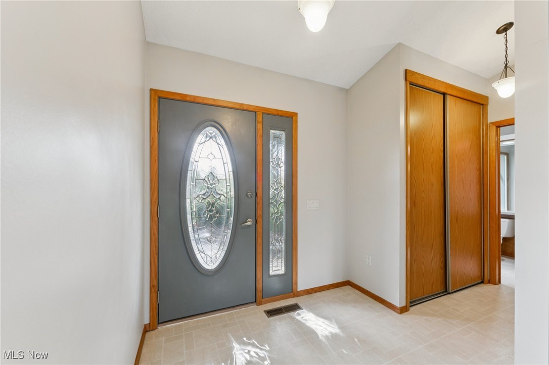 8863 Riverwood Drive North Ridgeville OH 44039