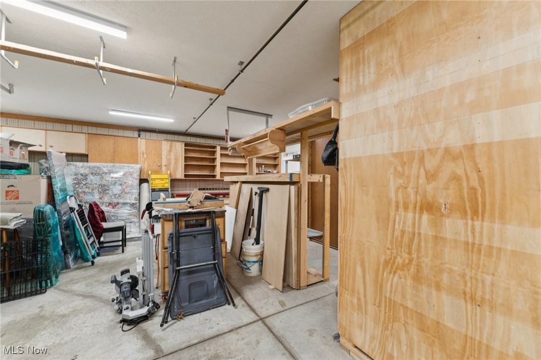 8863 Riverwood Drive North Ridgeville OH 44039