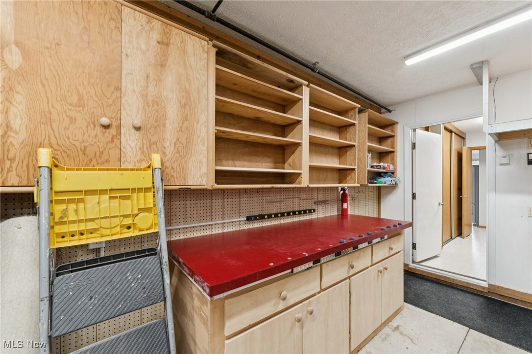 8863 Riverwood Drive North Ridgeville OH 44039