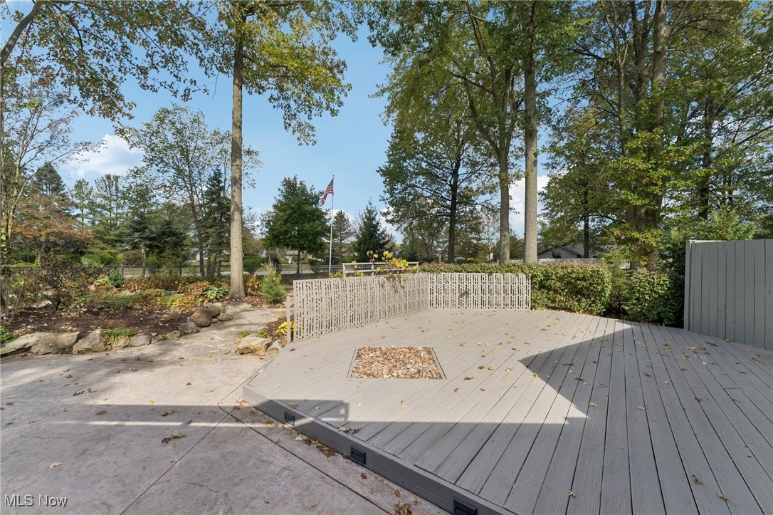 8863 Riverwood Drive North Ridgeville OH 44039