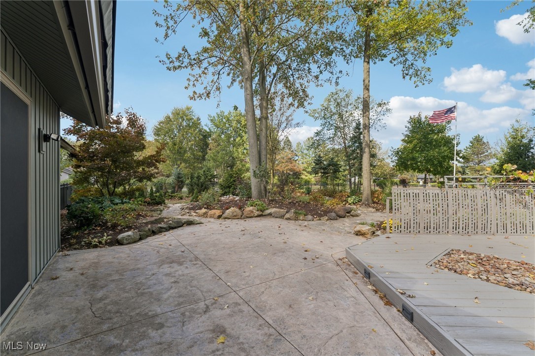 8863 Riverwood Drive North Ridgeville OH 44039