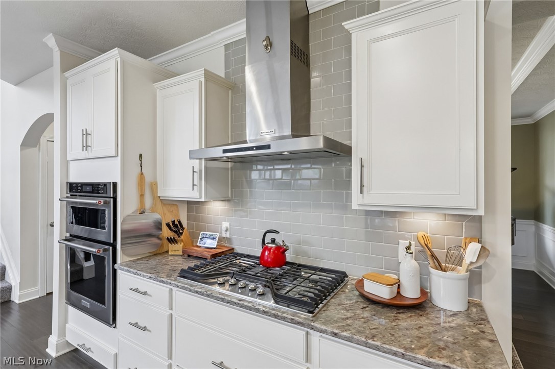 7930 Mcfarland Ridge Chagrin Falls OH 44023