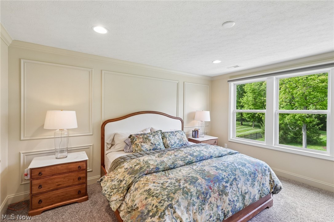 7930 Mcfarland Ridge Chagrin Falls OH 44023