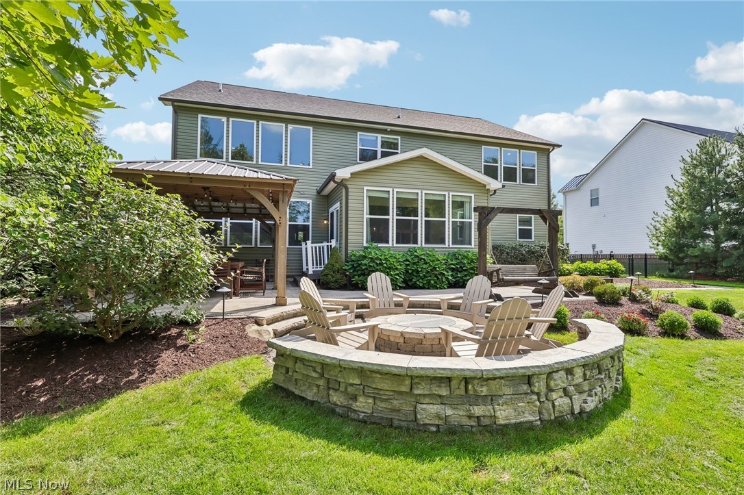 7930 Mcfarland Ridge Chagrin Falls OH 44023