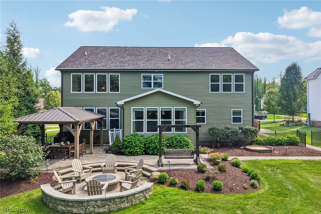 7930 Mcfarland Ridge Chagrin Falls OH 44023