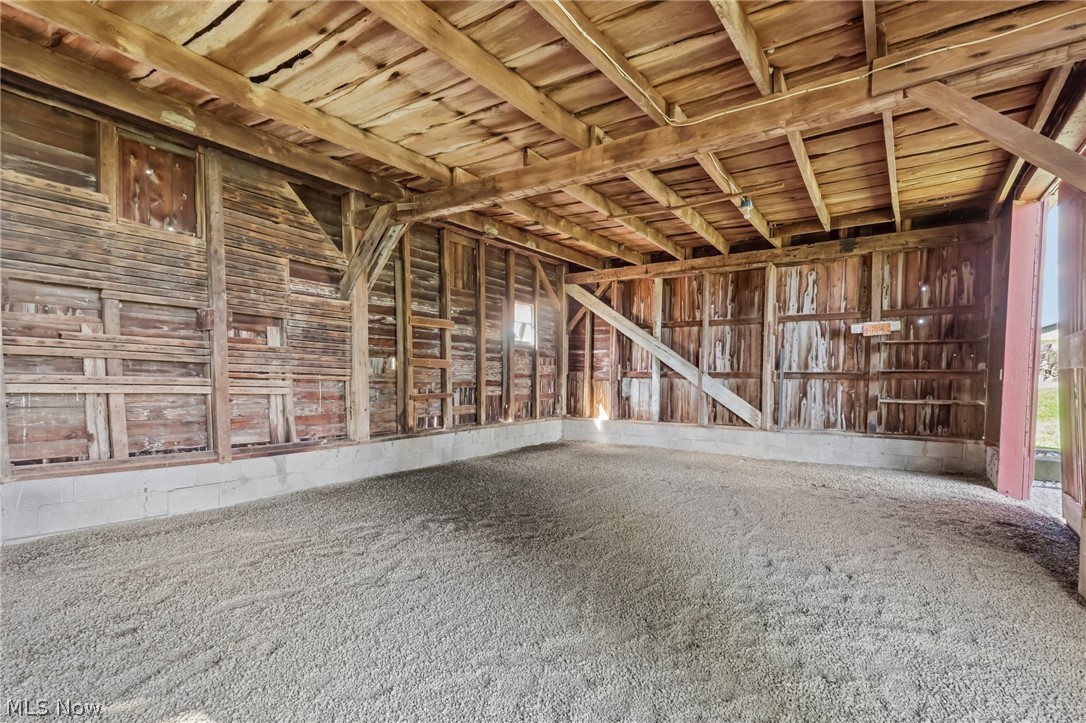 3636 Salem Unity Road Columbiana OH 44408