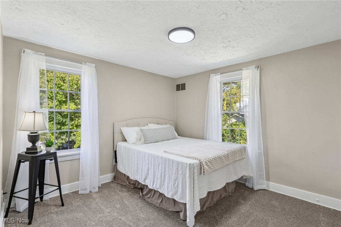 615 Noah Avenue Akron OH 44320