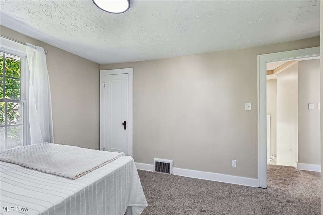 615 Noah Avenue Akron OH 44320