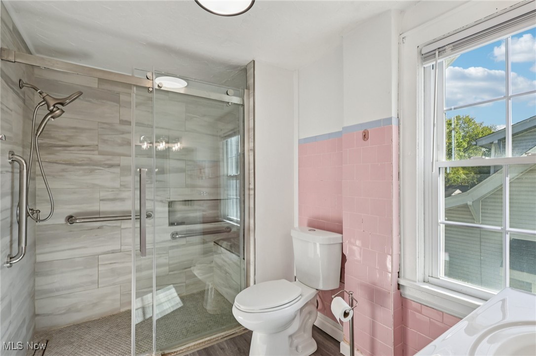 615 Noah Avenue Akron OH 44320