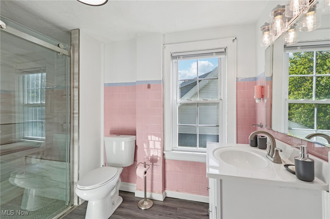 615 Noah Avenue Akron OH 44320