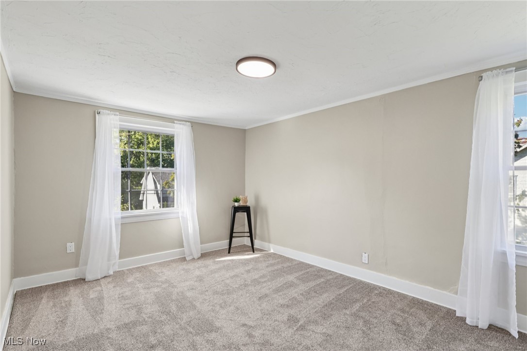 615 Noah Avenue Akron OH 44320