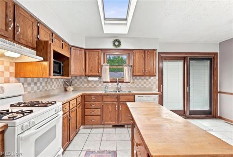 1613 Country Club Avenue Youngstown OH 44514