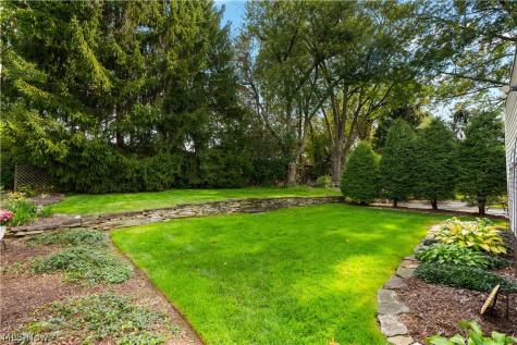 1734 Oberlin Court NW Canton OH 44703