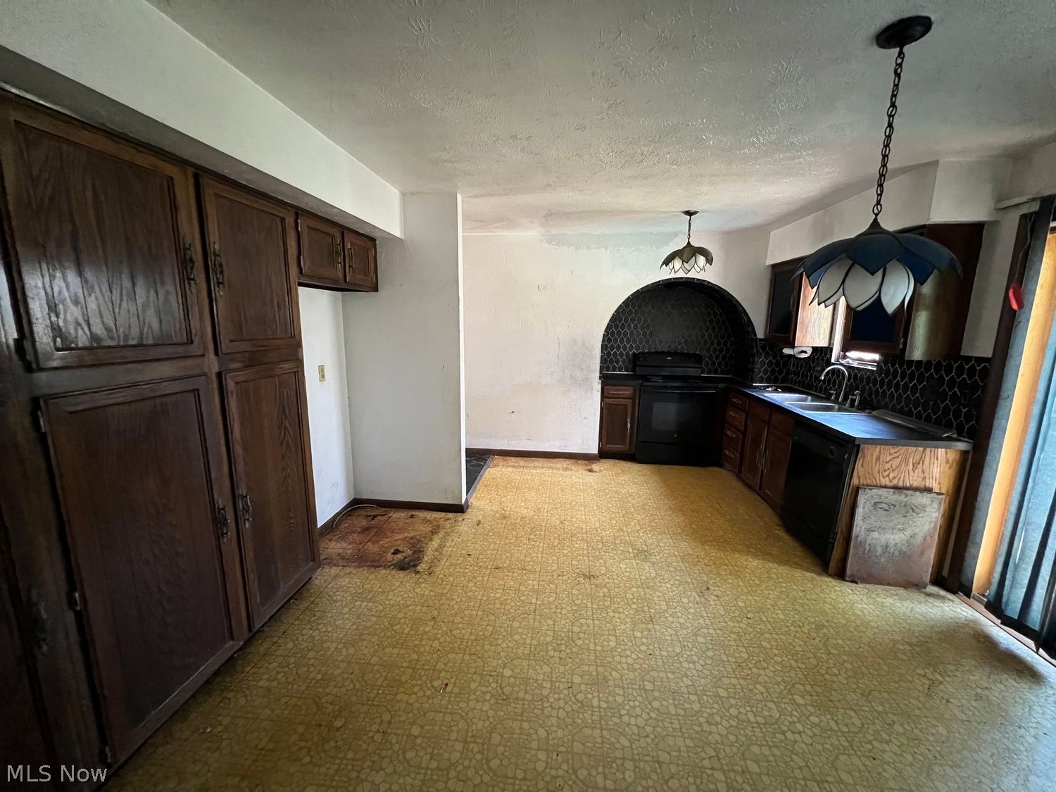 341 Benton Avenue Youngstown OH 44515