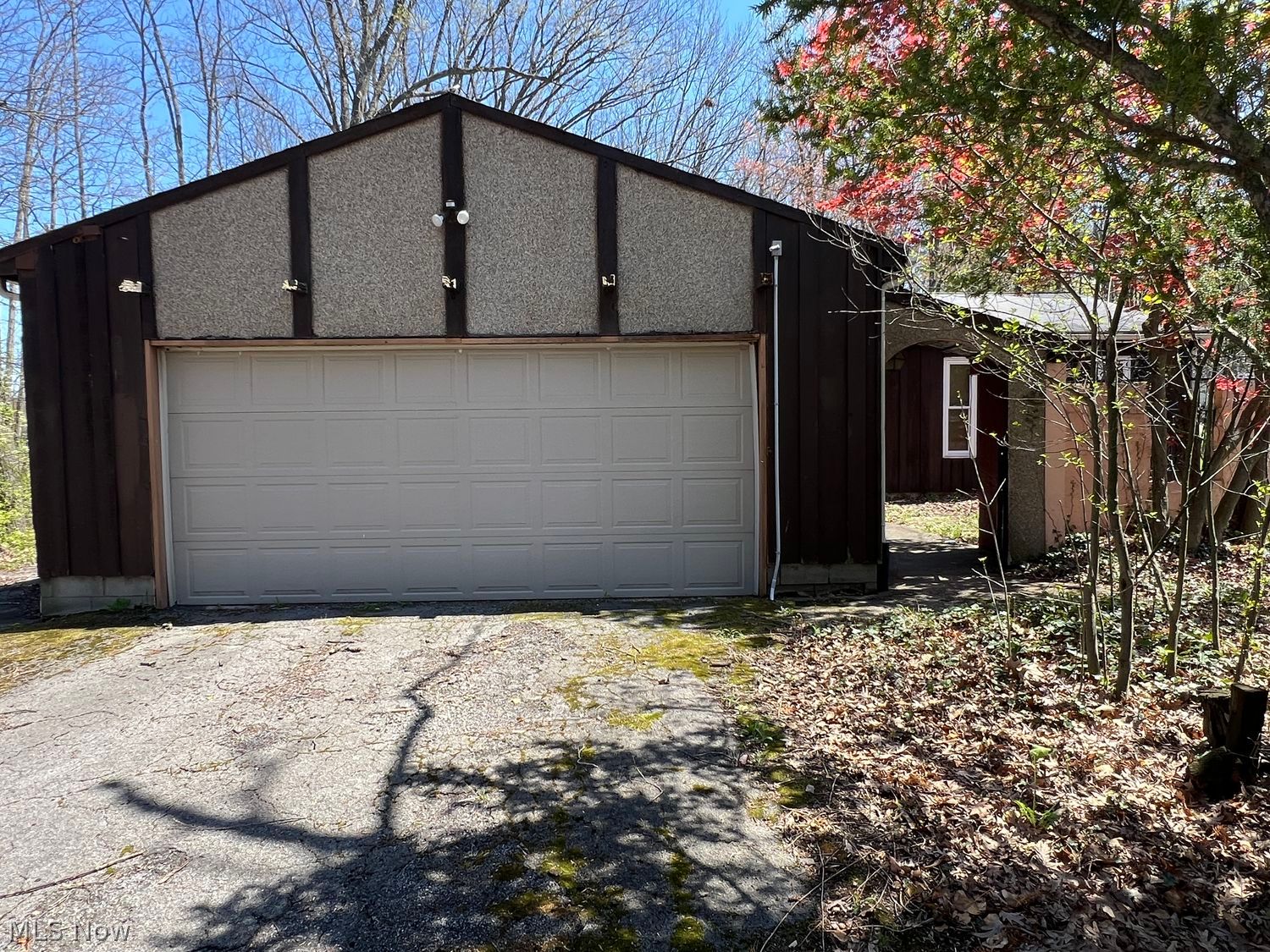 341 Benton Avenue Youngstown OH 44515